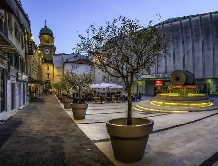 Stara Vrata Rijeka