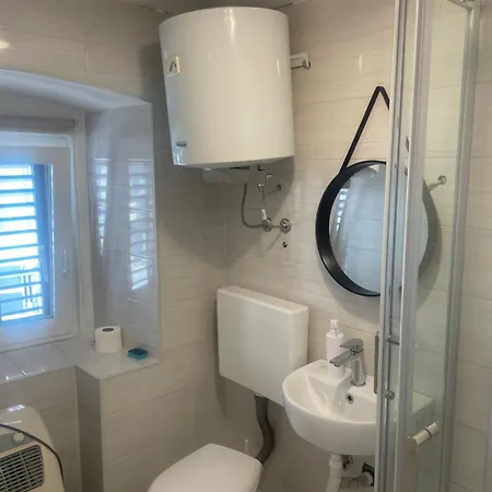 Guest house Stara Vrata 2*